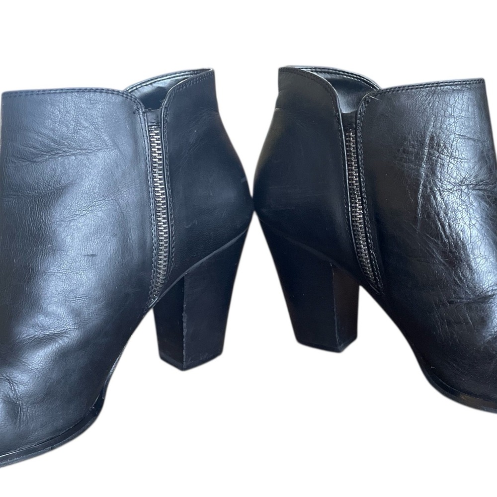 Sole Society 'So Chelsea' Black Leather Booties, Women's Size 8.5 - Picture 6 of 9